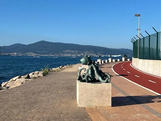 En Cerca Del Mar * Vigo